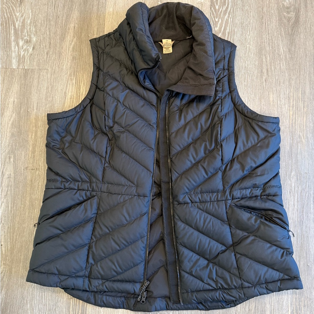 Duluth Black Quilted Puffer Vest